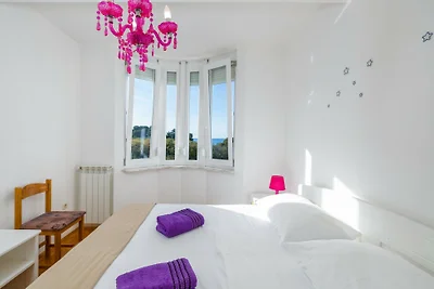 Apartman Seaside 066 by Villas Guide