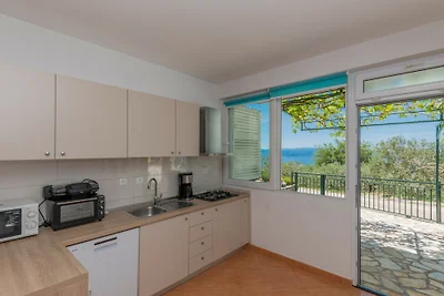 Villa Radic - Makarska by Villas Guide