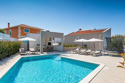 Villa Cissa by Villas Guide