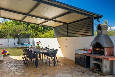 Villa 4M by Villas Guide