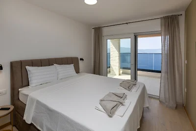 Villa Sole Komarna by Villas Guide