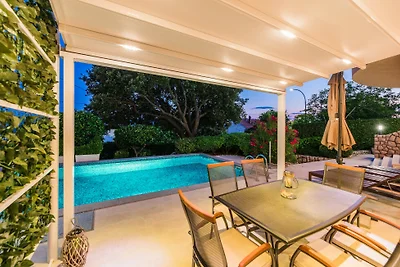 Villa NOVI by Villas Guide