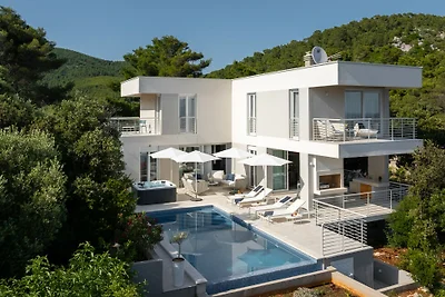 VILLA MON AMOUR by Villas Guide