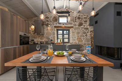 Villa Dvori by Villas Guide