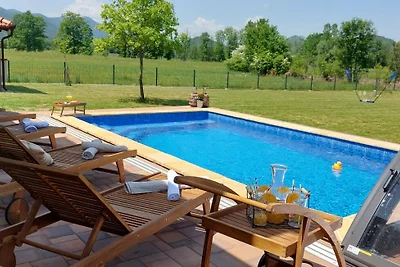 Villa Debelo Brdo by Villas Guide
