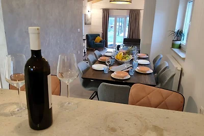 Villa Gajana 2 by Villas Guide