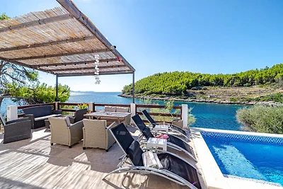 Waterfront House Arnet by Villas Guide