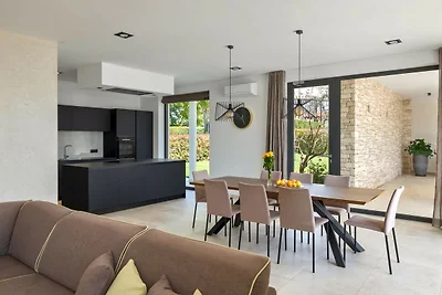 Villa Blanka by Villas Guide