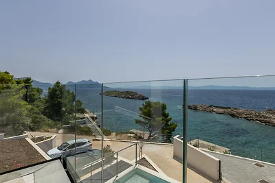 Villa Luce by Villas Guide