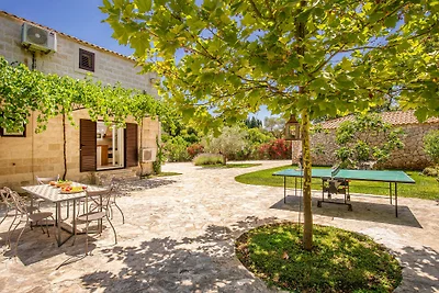 Villa Olive by Villas Guide