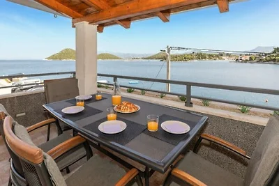 Villa Mustapic by Villas Guide