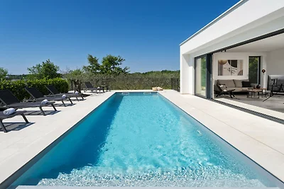 Villa Karbula by Villas Guide
