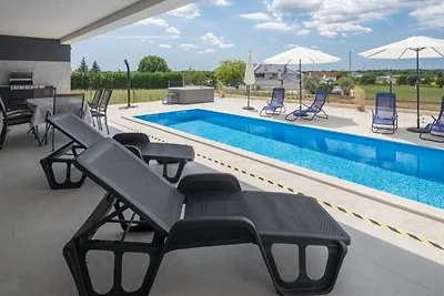 Villa Vitanoa by Villas Guide
