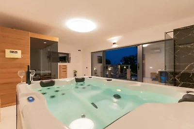 Villa Mia by Villas Guide