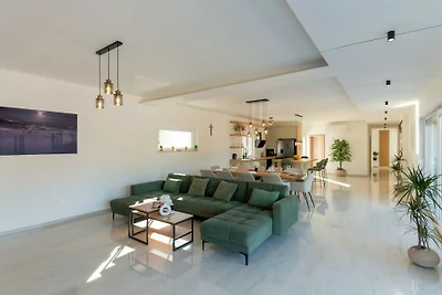 Villa Forest Idyll by Villas Guide