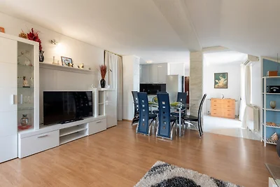 Apartman Max 3 by Villas Guide