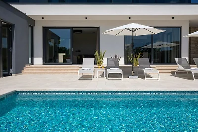 Villa Blanka by Villas Guide
