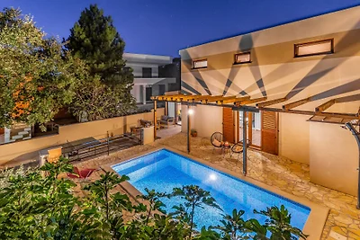 Villa Lona by Villas Guide