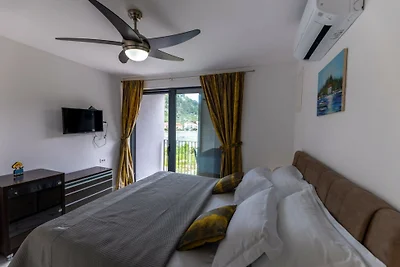 Villa Juma by Villas Guide
