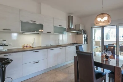 Apartman Lea by Villas Guide