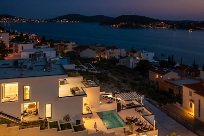 Villa Ocean by Villas Guide