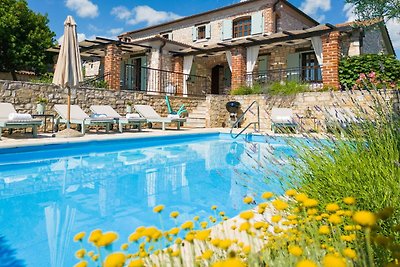 Family villa Aryana with pool in Poreč