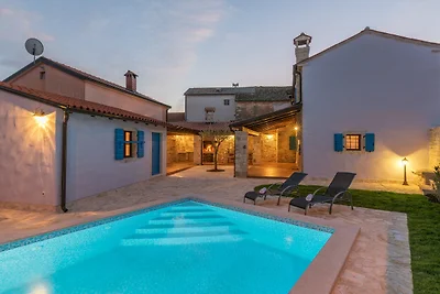 Heritage Villa Croc by Villas Guide