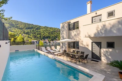 Villa Dida Božo by Villas Guide