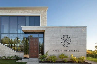Villa Valens by Villas Guide