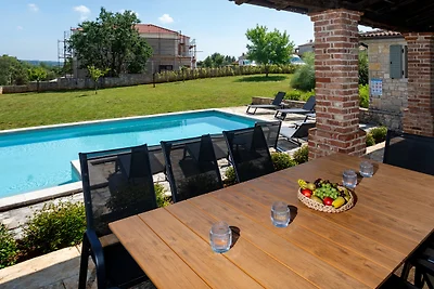 Villa Luna by Villas Guide