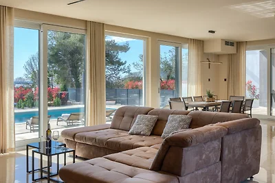 Villa Gloria by Villas Guide