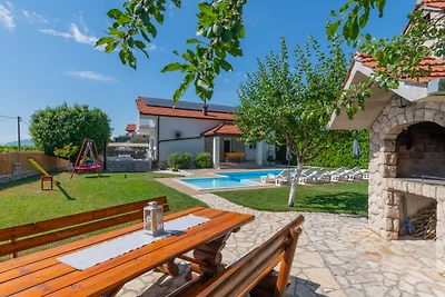 Villa Jelavic - Makarska by Villas Guide