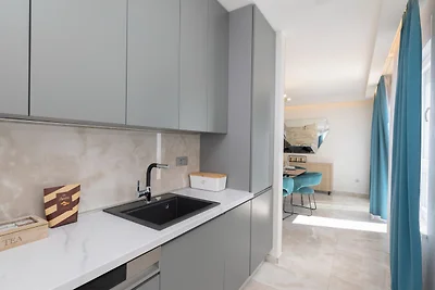 Sunny Lux Villa 2 in Makarska by Villas Guide