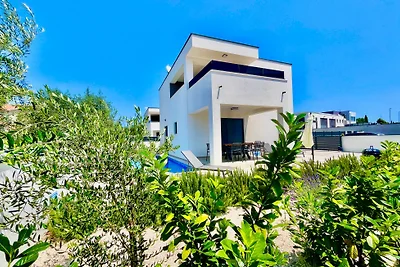 Vila Suncana Strana by Villas Guide