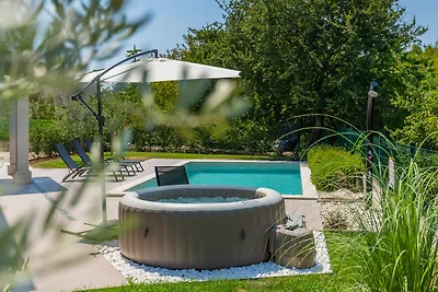 Villa Maya by Villas Guide
