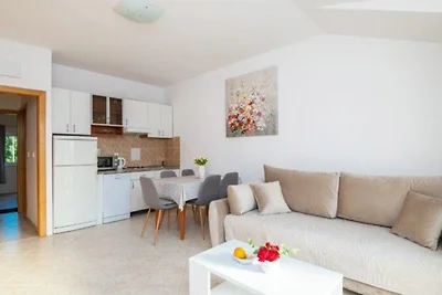 Apartment Azzurro 2 by Villas Guide
