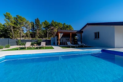 Villa Antea by Villas Guide