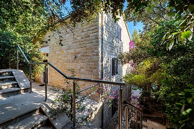 Waterfront Villa Dora by Villas Guide