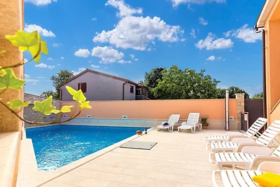 Apartman Damir 1 by Villas Guide