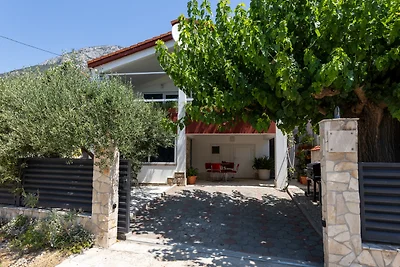 Villa Tina Desne by Villas Guide