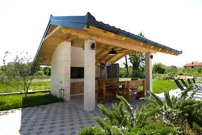 Villa Modriola - Makarska by Villas Guide