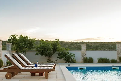 Holiday home Rozara by Villas Guide