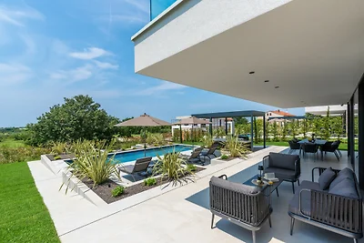 Villa Parenzo II by Villas Guide