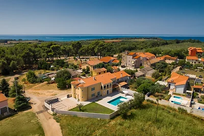 Villa Lucilla by Villas Guide