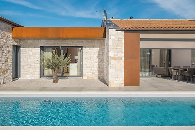 Villa Oliba by Villas Guide