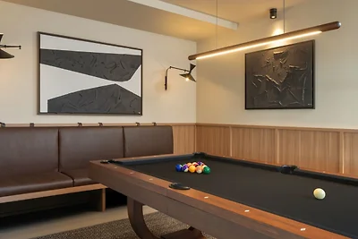 Villa bOX by Villas Guide