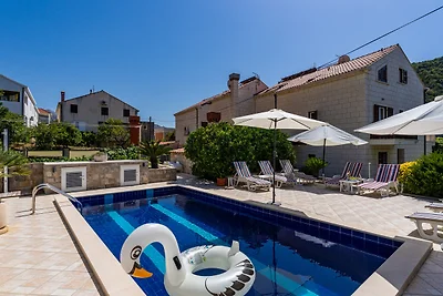 Villa Dadic by Villas Guide