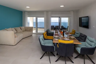 Villa Sole Komarna by Villas Guide