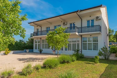 Villa Elena - Makarska by Villas Guide