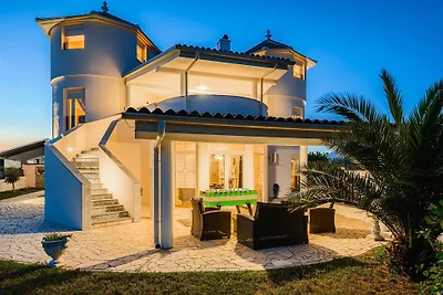 Vila Romani by Villas Guide